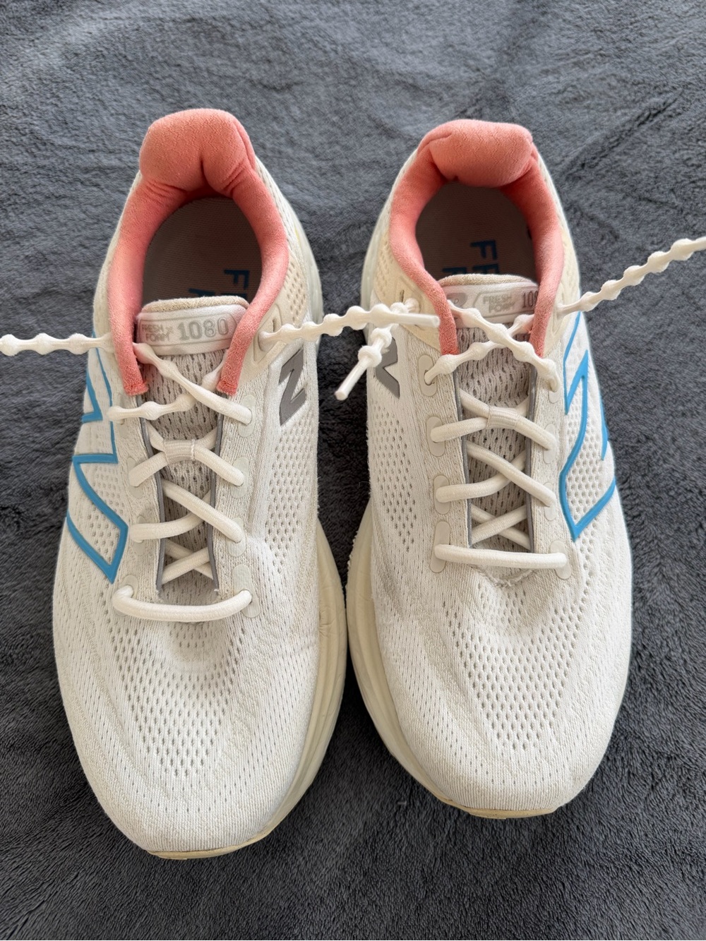 New Balance Fresh Foam X More v4 (Sea Salt with Pink/Multi/Blue) - Picture 2 of 9